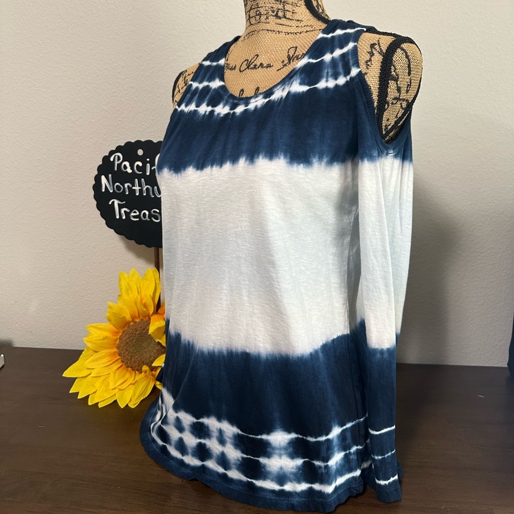 Style & Co Cold Shoulder Blue and White Tie-Dye long sleeved Women's Top P Small